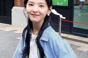 章若楠：从网店模特到演艺新星的逆袭之路