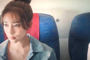 《中国机长》女星颜值PK：孟子义关晓彤杨颖惊艳客串